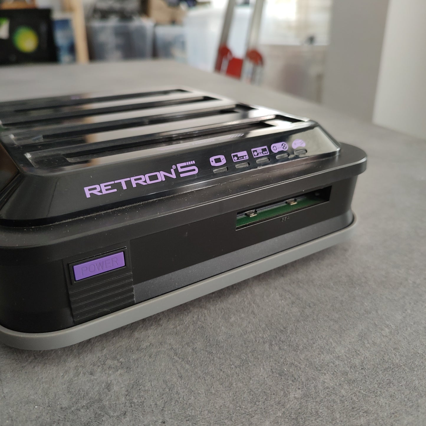 Retron 5