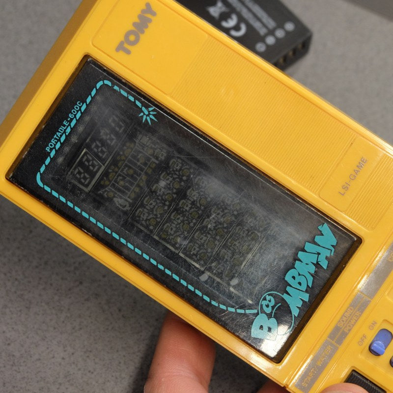 Bombman Tomy Nintendo