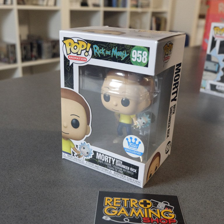 Rick & Morty Morty With Shrunken Rick 958 Funko