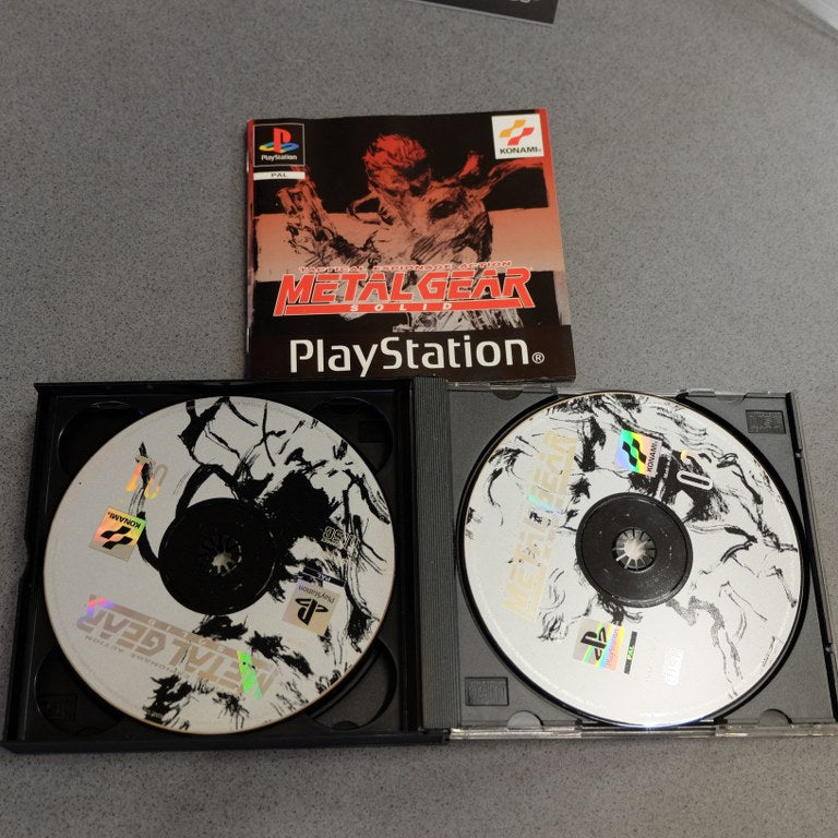 Metal Gear Solid + Demo Silent Hill Sony