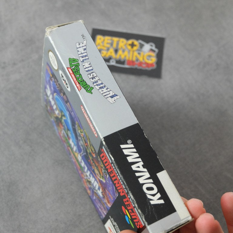 Teenage Mutant Hero Turtles Iv: Turtles in Time Nintendo