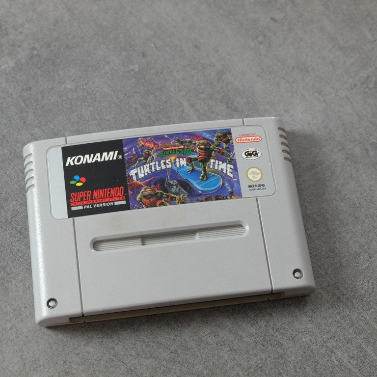 Teenage Mutant Hero Turtles Iv: Turtles in Time Nintendo