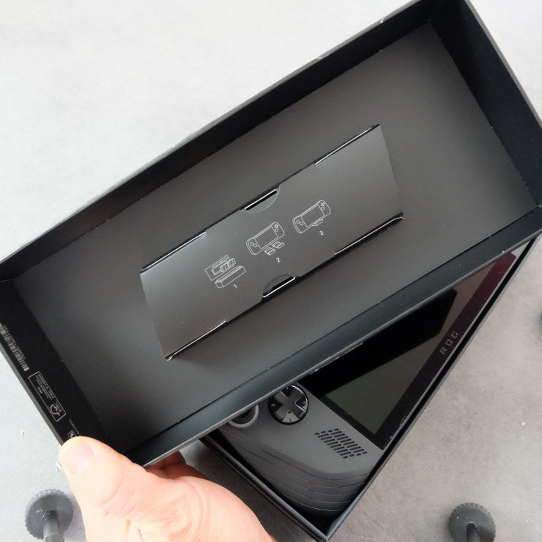 Asus Rog Ally X + Custodia Asus