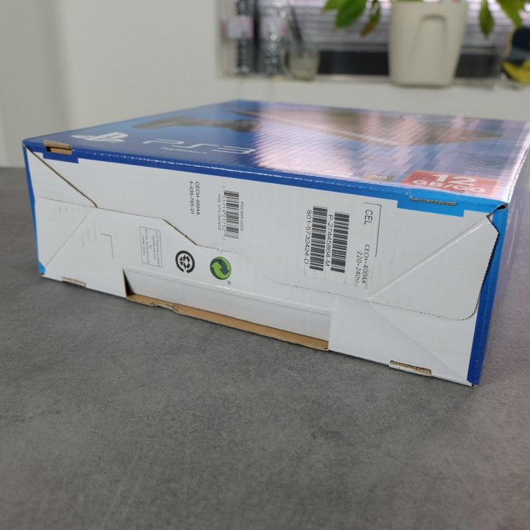 Playstation 3 Super Slim 12 GB Nuova Sony