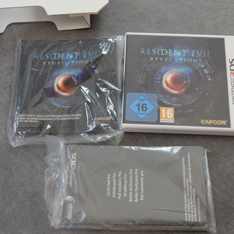 Nintendo 3ds Circle Pad Pro + Resident Evil Revelations Nintendo