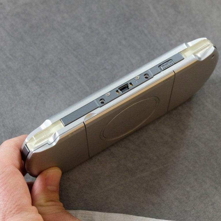 Psp Playstation Portable 3004 Mystic Silver