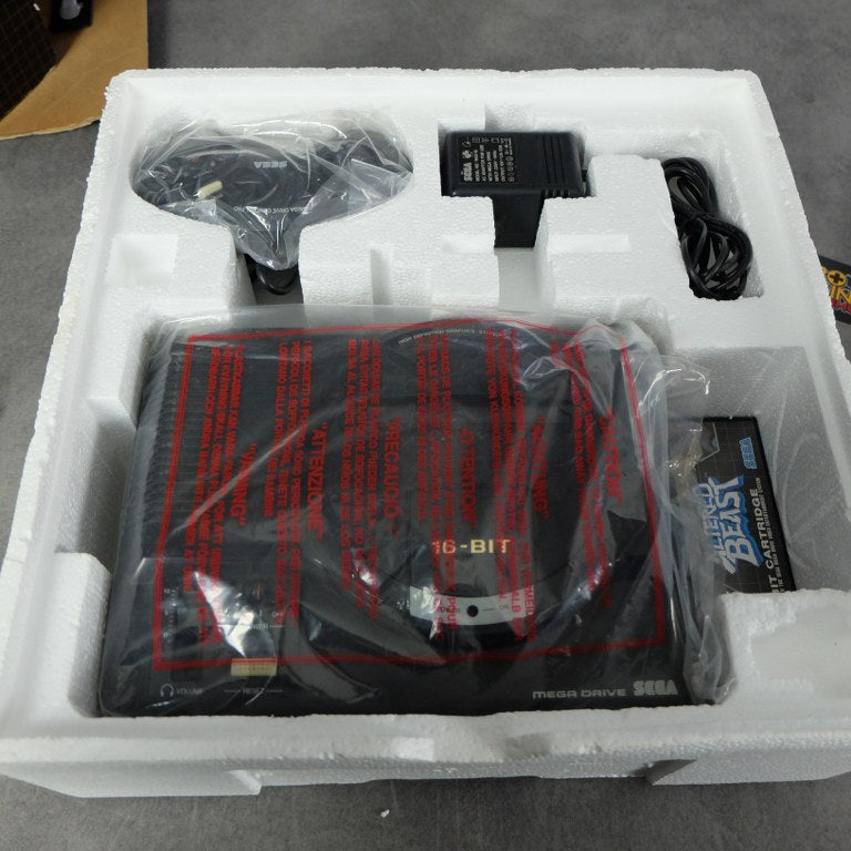 Mega Drive Prima Versione Bundle Altered Beast SEGA