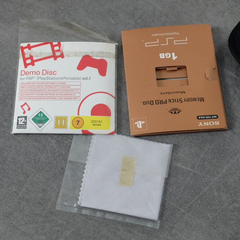 Psp Playstation Portable Giga Pack 1004 Sony
