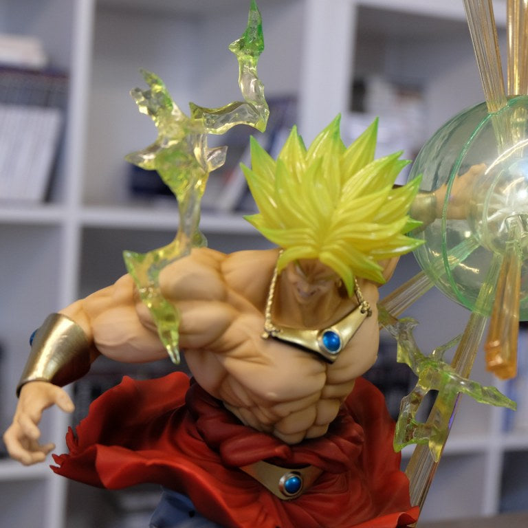 Super Sayan Broly The Burning Battles Figuarts Bandai Banpresto