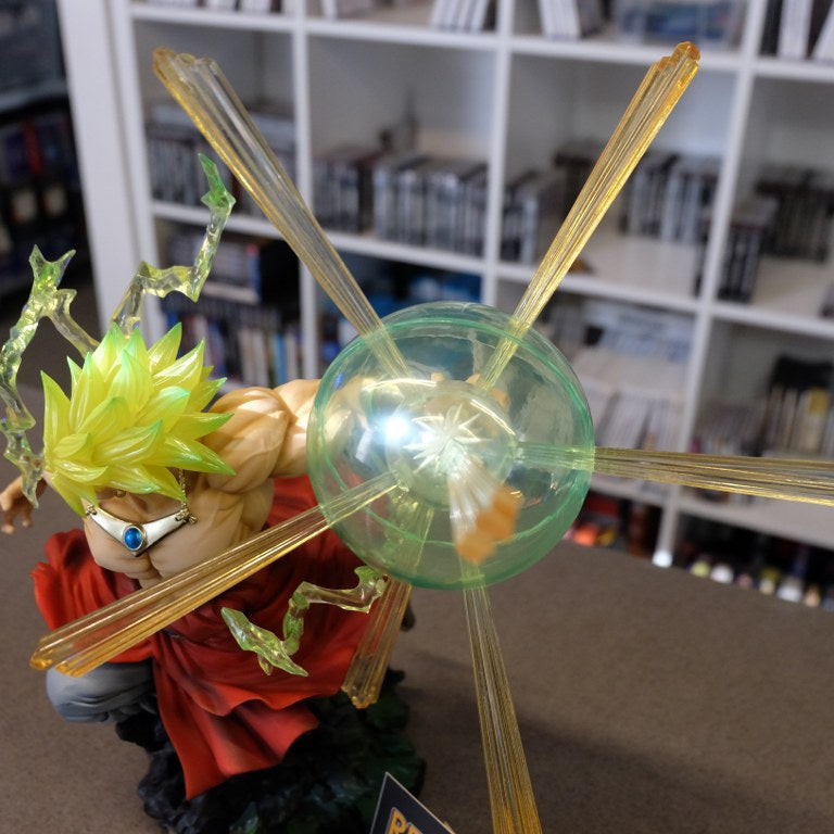 Super Sayan Broly The Burning Battles Figuarts Bandai Banpresto
