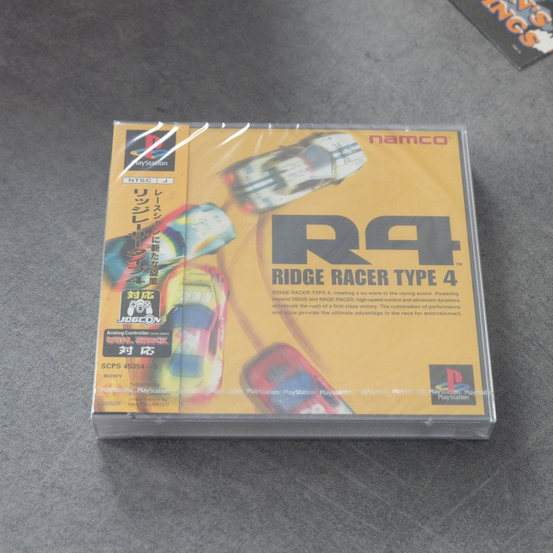 Ridge Racer Type 4 + Jogcon Bundle Nuovo Sony