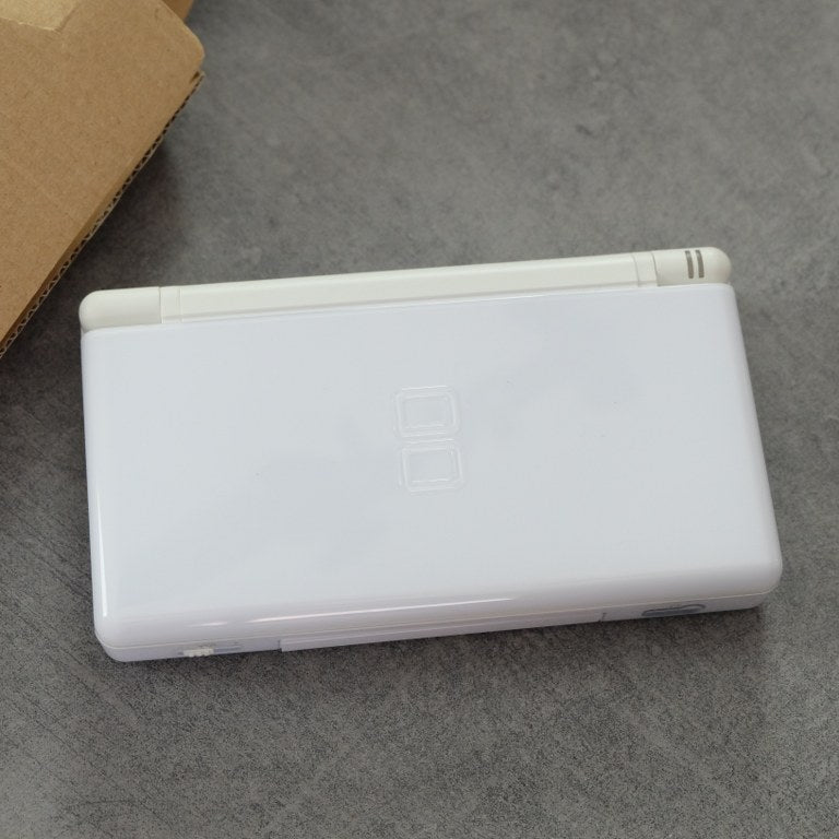 Ds Lite Tarocco, non originale. Nintendo