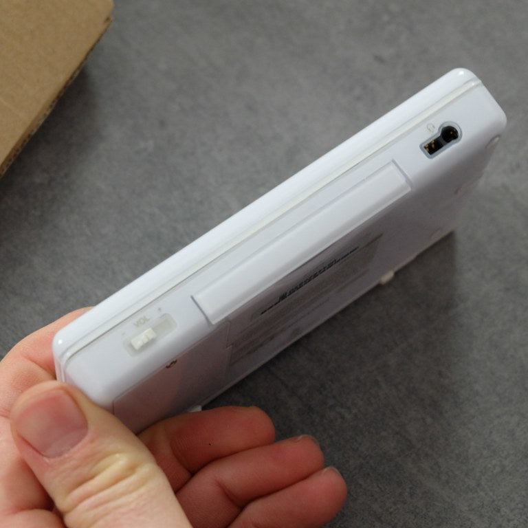 Ds Lite Tarocco, non originale. Nintendo