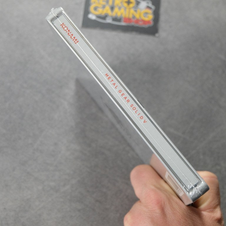 Metal Gear Solid V Steel Case Nuovo Sony