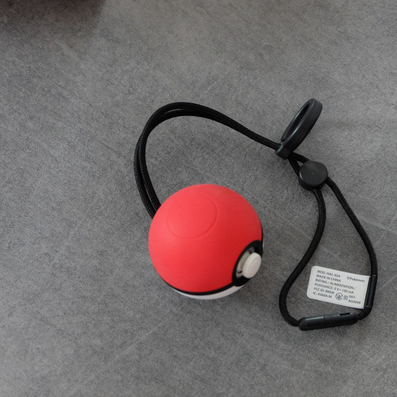 Pokemon Let's Go Pikachu + Pokeball Plus
