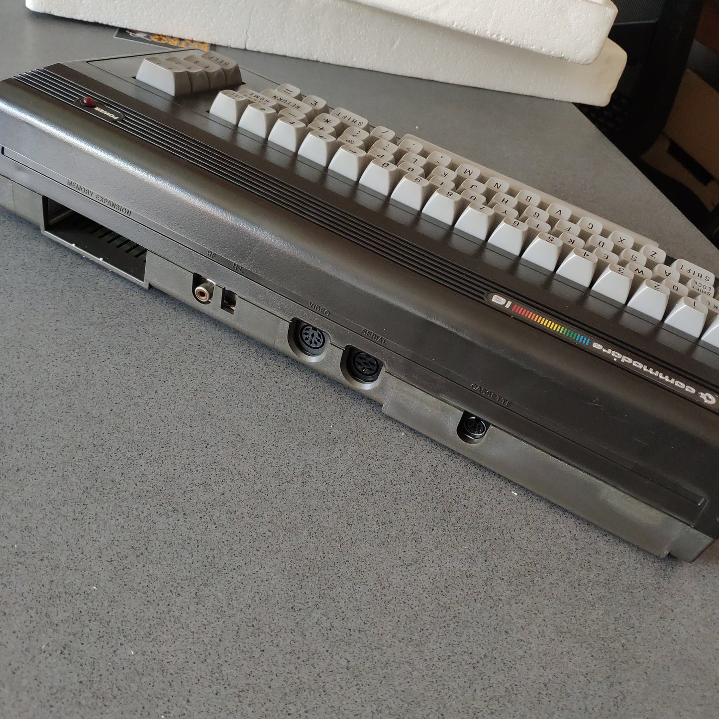 Commodore 16