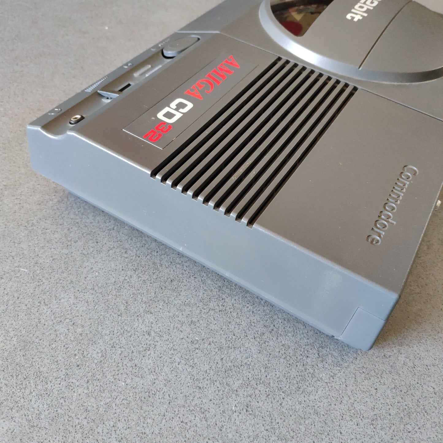 Commodore Amiga Cd 32