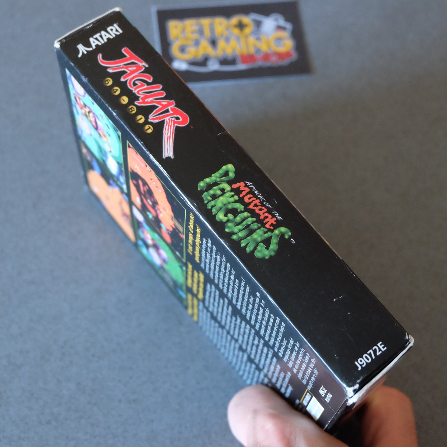 Attack of The Mutant Penguin Atari Jaguar