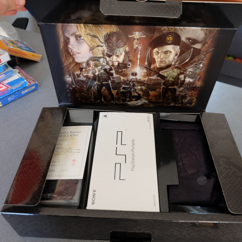 Metal Gear Solid Portable Ops KonamiStyle Limited Premium Pack Nuovo - Sony