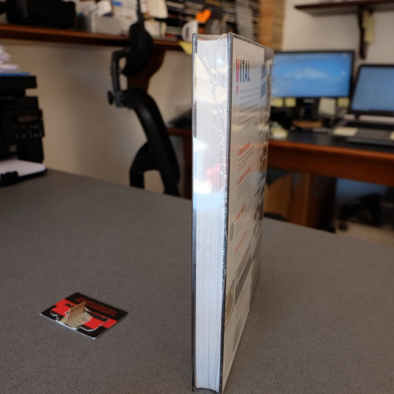 Metal Gear Solid V The Phantom Pain The Complete Official Guide Collector's Edition Nuova - Sony