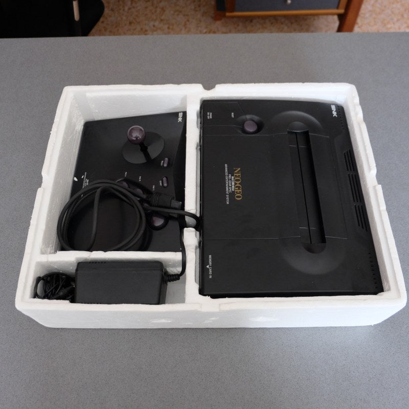 Neo Geo AES - Retrogaming Shop