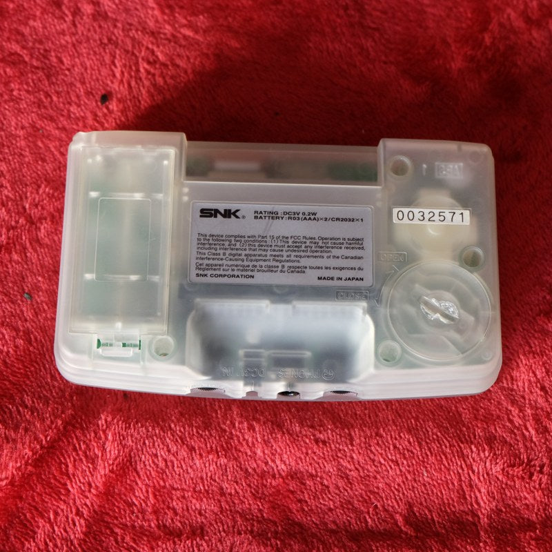 Neo Geo Pocket Crystal White