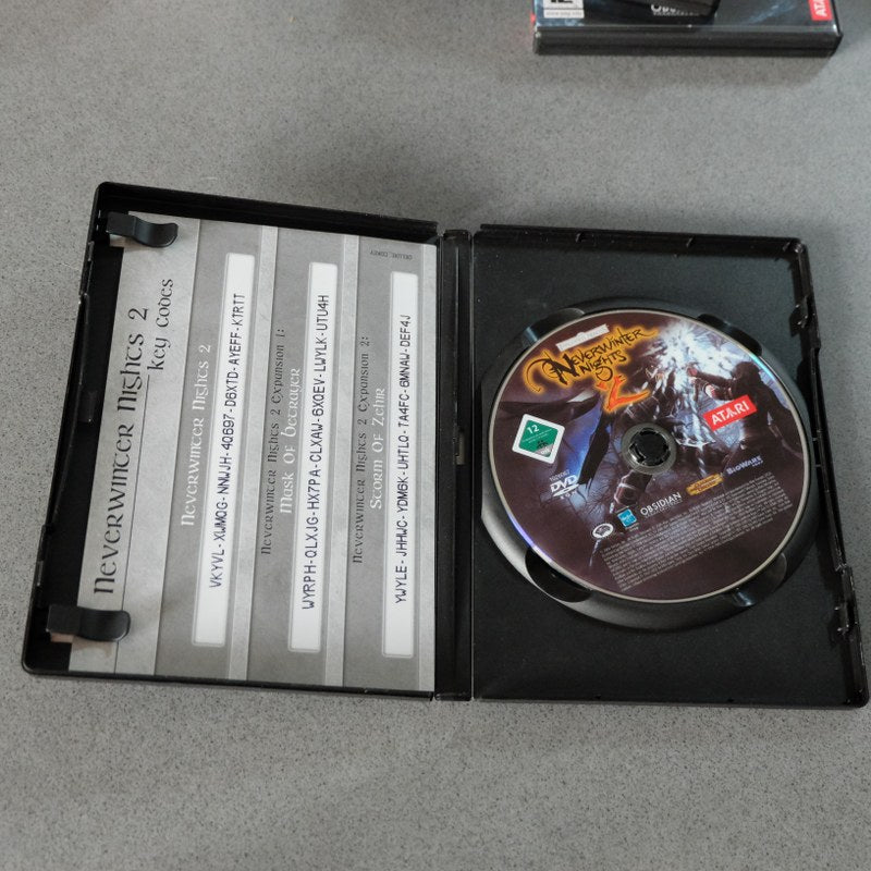 Neverwinter Nights 2 Deluxe Edition - Microsoft