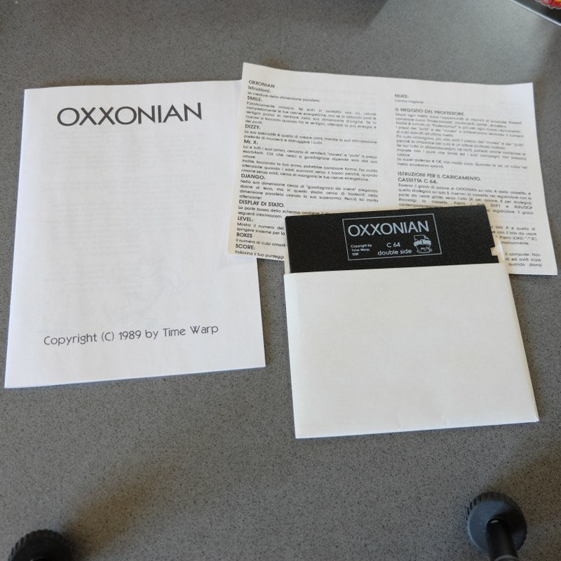 Oxxonian - Commodore