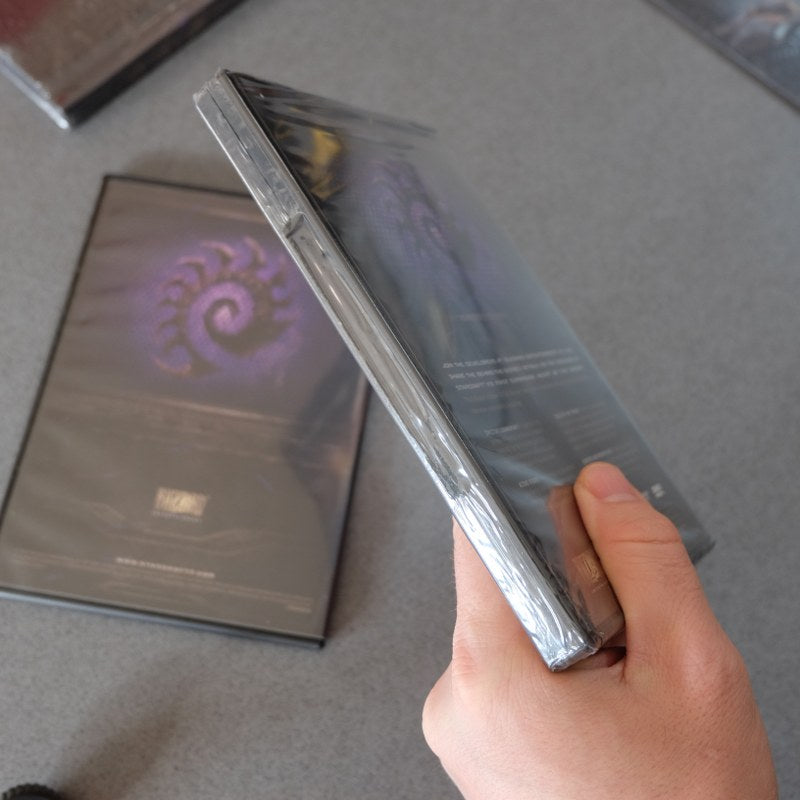 Starcraft 2 Heart of The Swarm Collector’s Edition