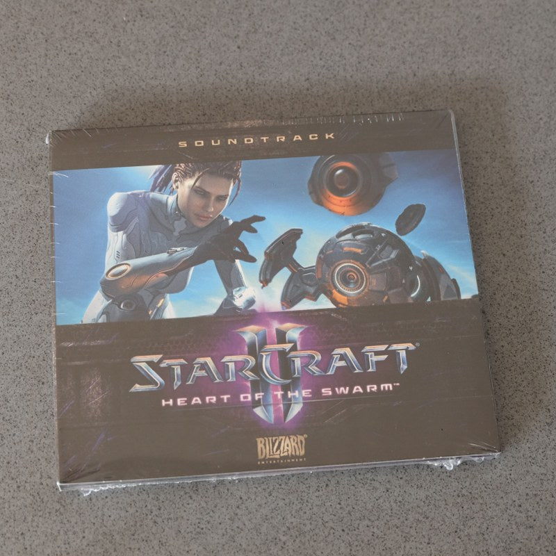 Starcraft 2 Heart of The Swarm Collector’s Edition