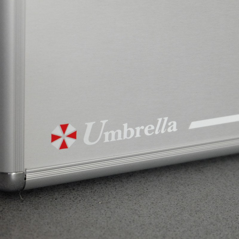 Umbrella Aluminum Box - Nintendo