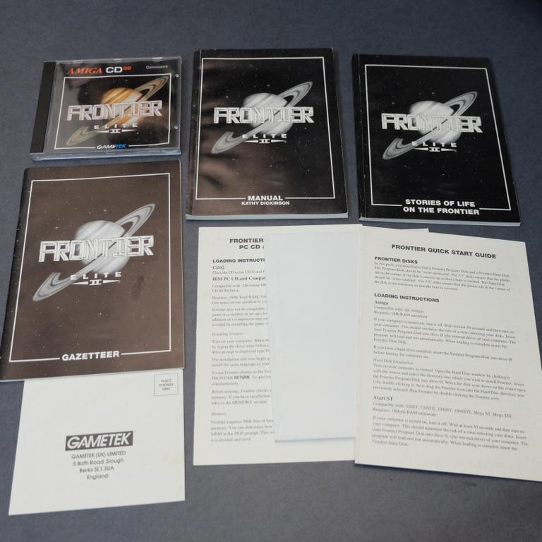 Frontier: Elite 2 Amiga Cd32 - Retrogaming Shop