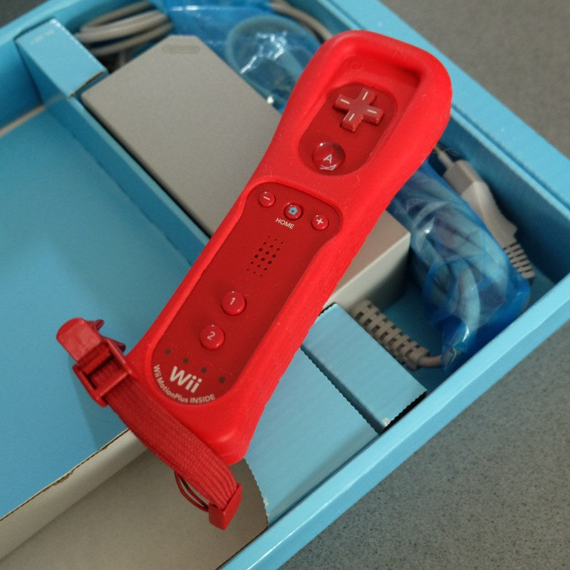 New Super Mario Bros Wii Pack 25esimo Anniversario