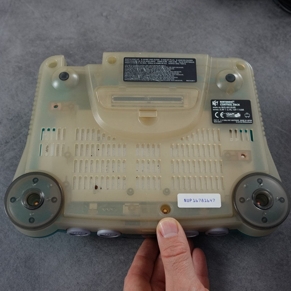 Vendita Nintendo 64 Clear Blue Limited Edition - Retrogaming Shop