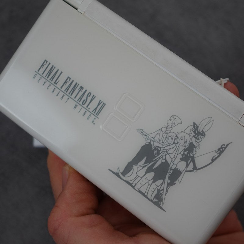 Vendita Ds Lite Final Fantasy XII Revenant Wings - Retrogaming Shop