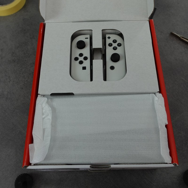Vendita Nintendo Switch Oled - Retrogaming Shop