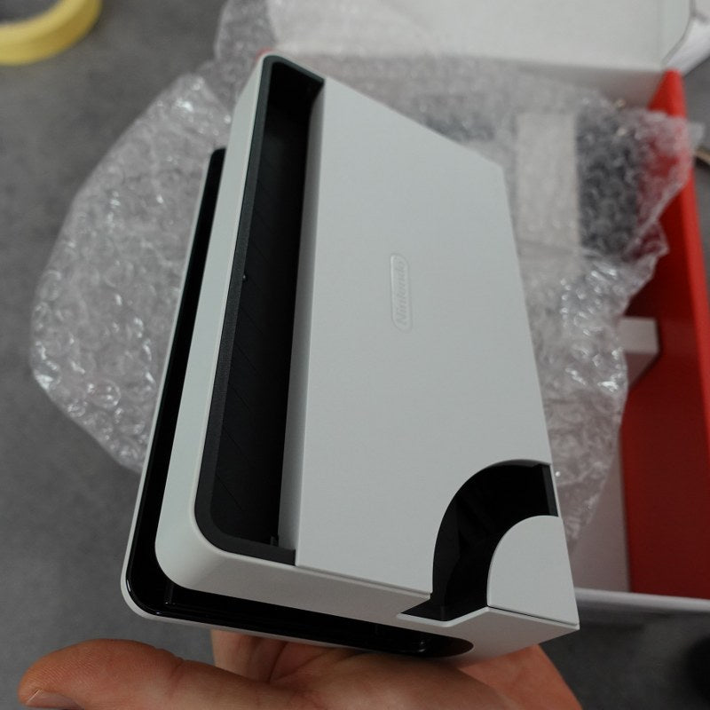 Vendita Nintendo Switch Oled - Retrogaming Shop