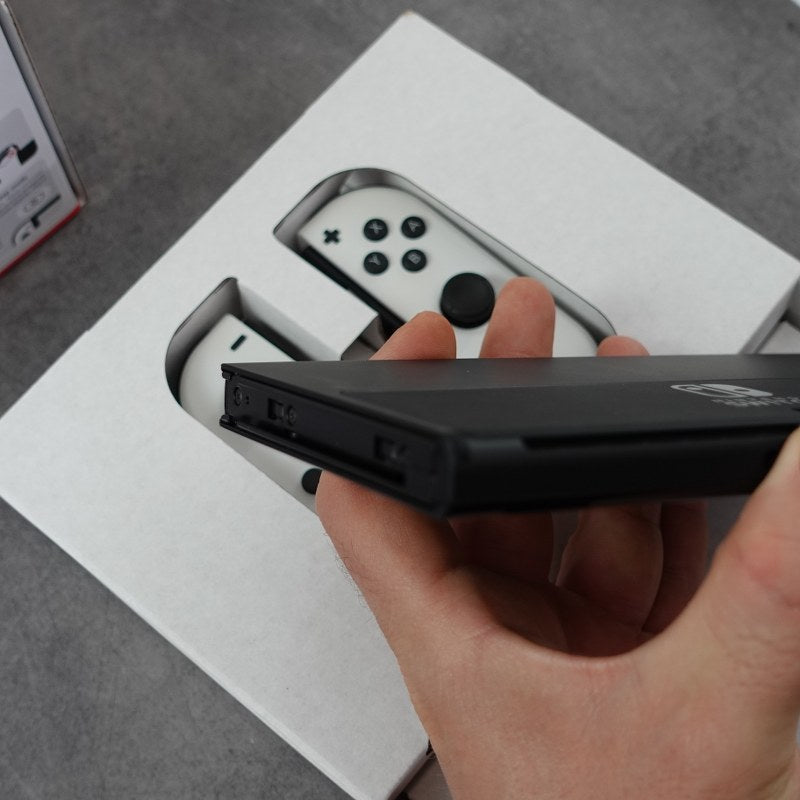 Vendita Nintendo Switch Oled - Retrogaming Shop