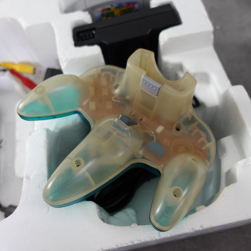 Nintendo 64 Clear Blue