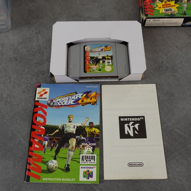 Vendita International Superstar Soccer 64 - Retrogaming Shop