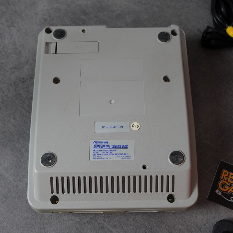 Super Nintendo Pal + Super Mario World