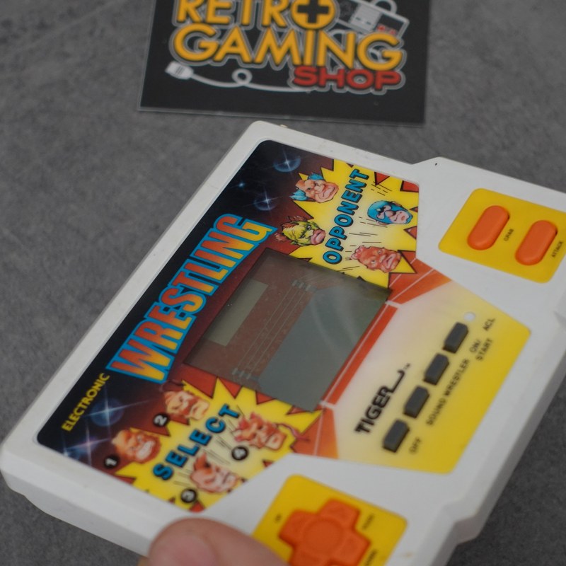 Simon's Quest Tiger Electronics Game