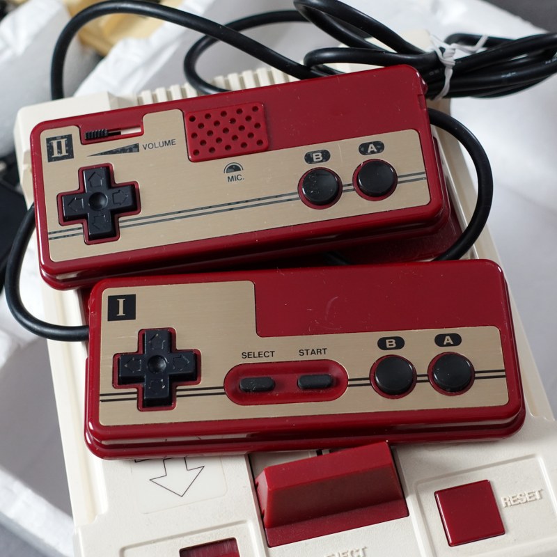 Vendita Famicom - Retrogaming Shop