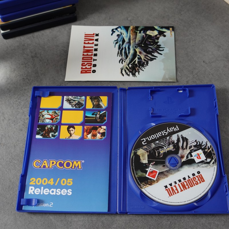 Vendita Resident Evil Outbreak - Retrogaming Shop