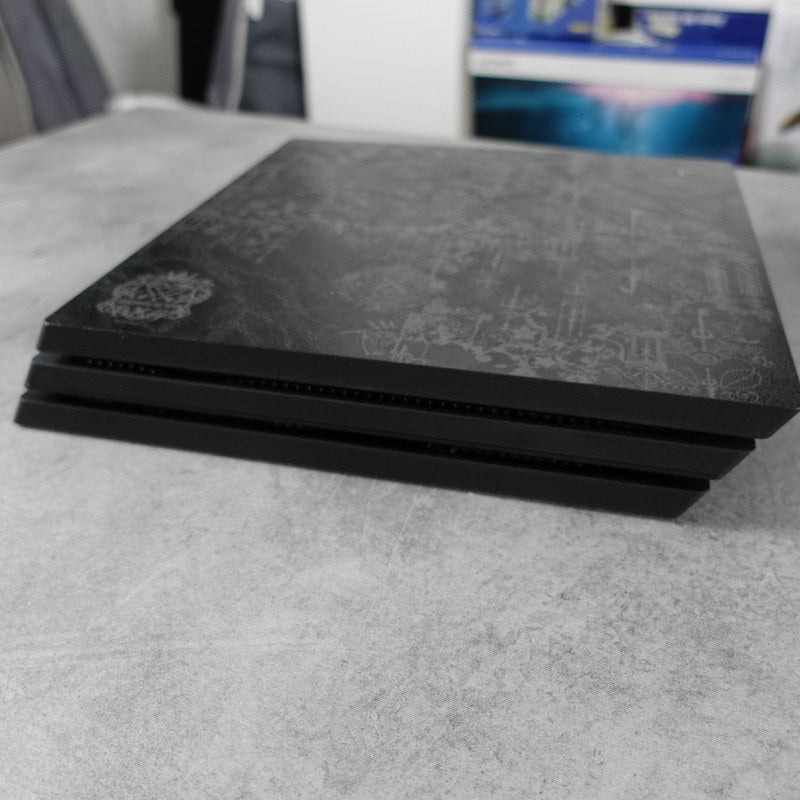 Playstation 4 Pro 1 TB Kingdom Hearts 3 Limited Edition