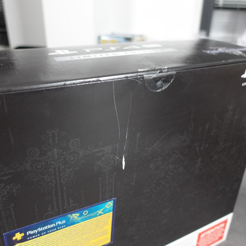 Playstation 4 Pro 1 TB Kingdom Hearts 3 Limited Edition