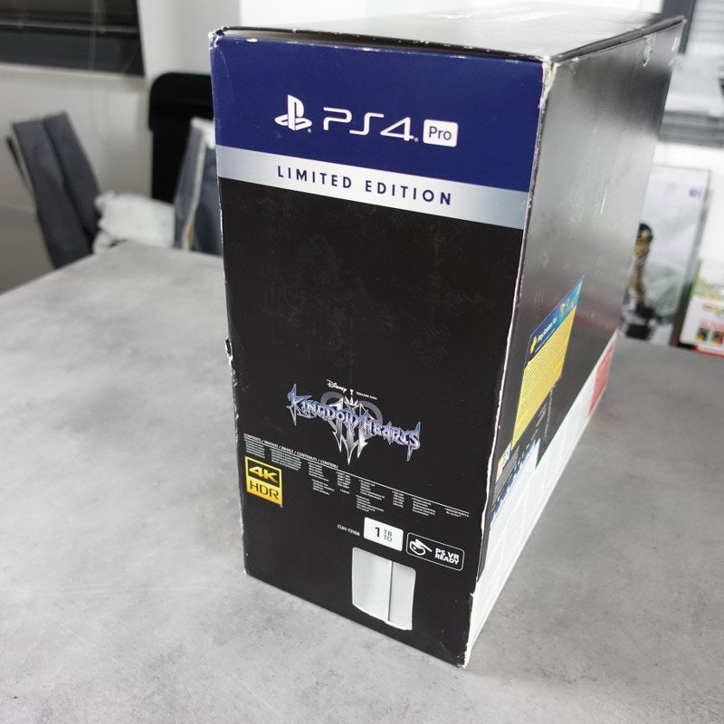 Playstation 4 Pro 1 TB Kingdom Hearts 3 Limited Edition