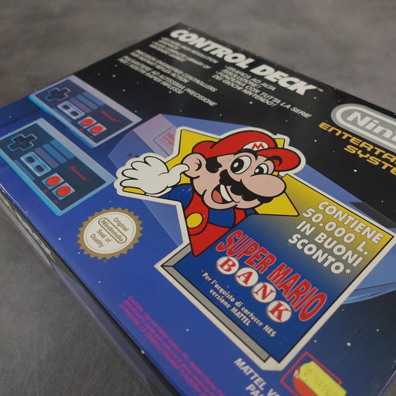 Nes Control Deck + Super Mario Bank