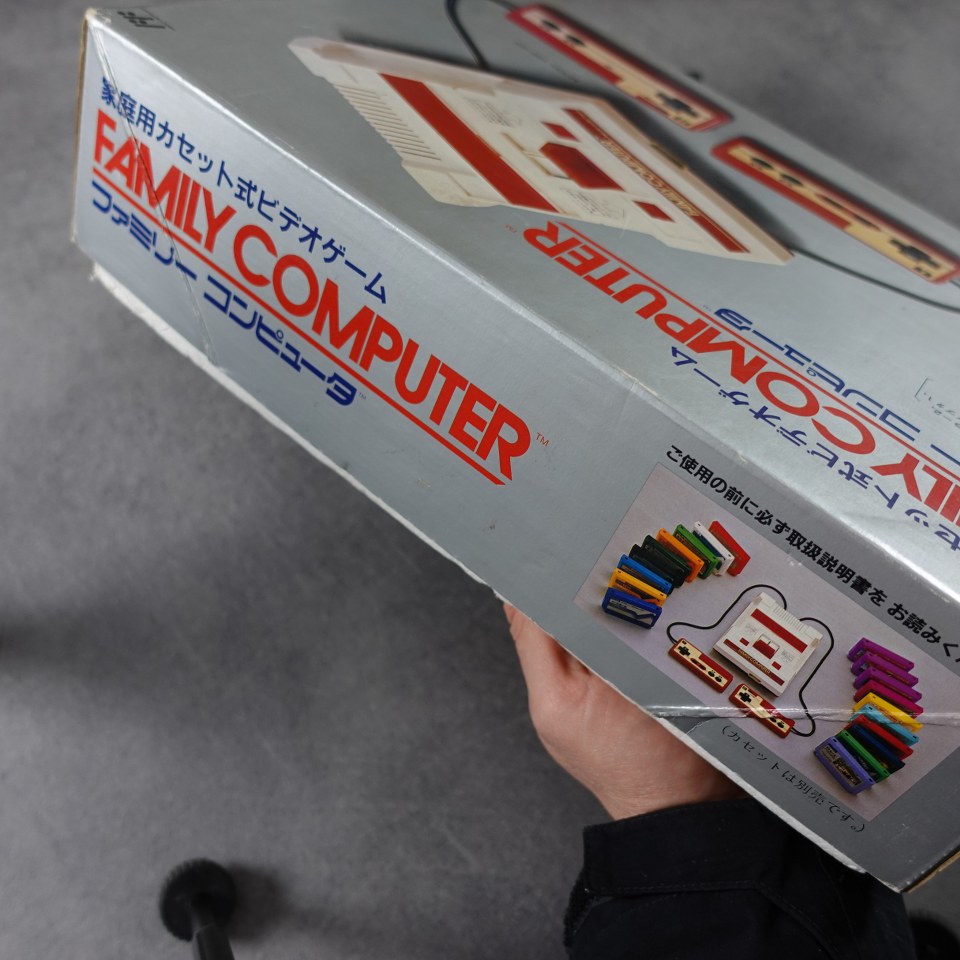 Vendita Famicom - Retrogaming Shop