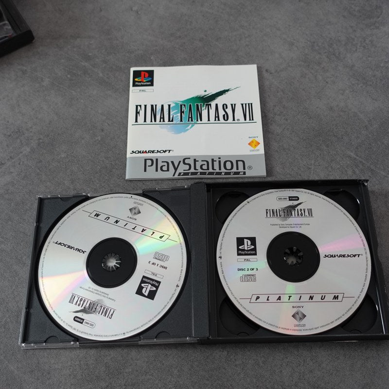 Final Fantasy 7 VII